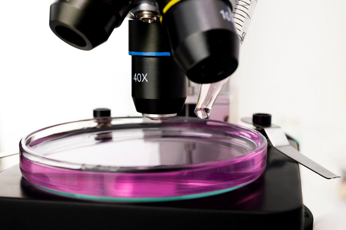 Что такое микрофлюидика